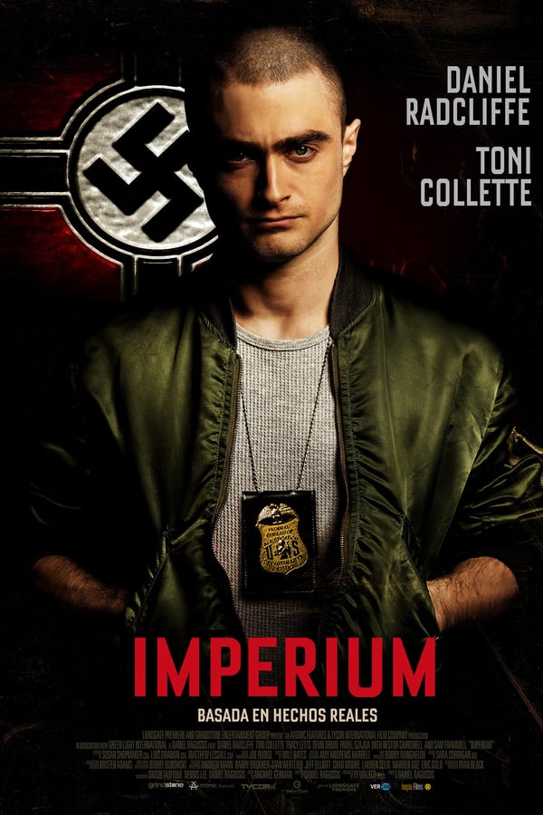 'Imperium', película protagonizada por Daniel Radcliffe, quien interpreta a Nate Foster, un agente del FBI encubierto que estuvo trabajando para detener a un grupo neonazi estadounidense, cuyo plan es crear caos a través de una bomba. La cinta esta basada en las experiencias del agente Michael German.